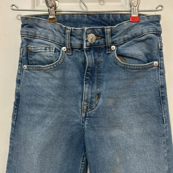 Divided high waist blue denim jeans size 2 H&M Straight leg frayed bottom - Picture 3 of 6